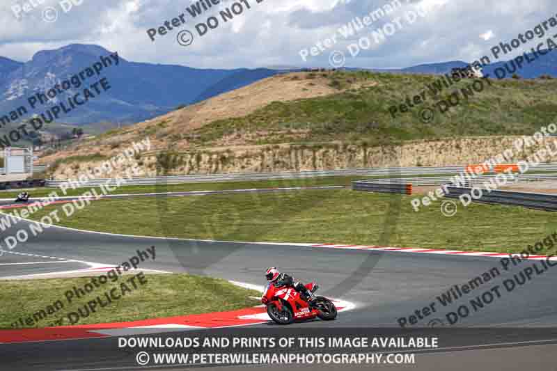 cadwell no limits trackday;cadwell park;cadwell park photographs;cadwell trackday photographs;enduro digital images;event digital images;eventdigitalimages;navarra;no limits trackdays;peter wileman photography;racing digital images;trackday digital images;trackday photos